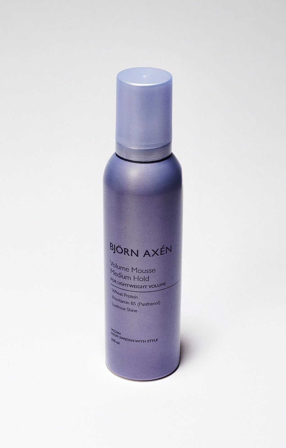 A mousse for volume and medium hold