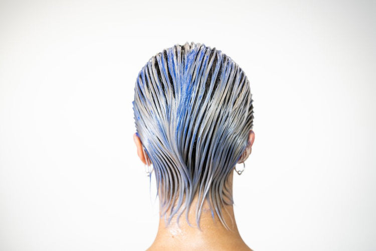 Silver Shampoo – Get Rid of Yellow Tones After Summer