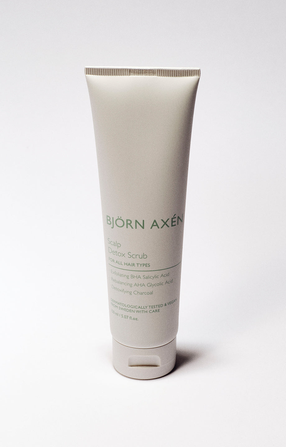 A deep cleansing and exfoliating scalp scrub
