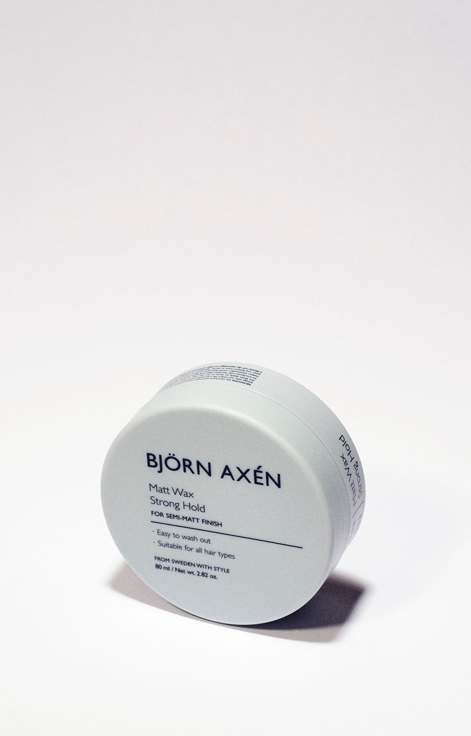 A styling wax for strong hold and a matt finish
